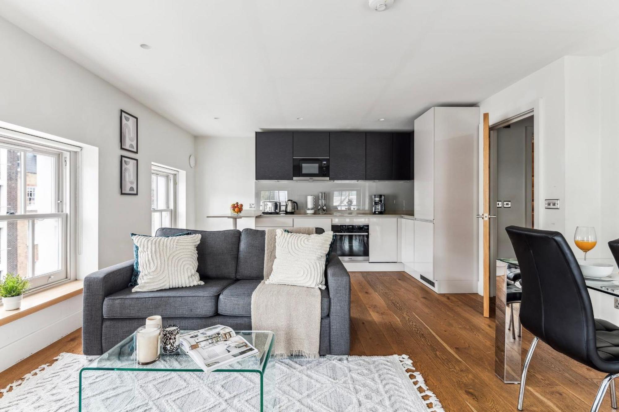 Modern 1Br In Central Fitzrovia - Cityapartmentstay Лондон Екстер'єр фото